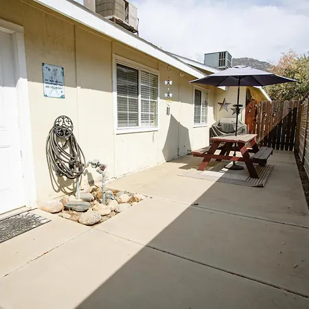 Cozy Condo Minutes From The Sequoia National Park Three Rivers Exterior photo